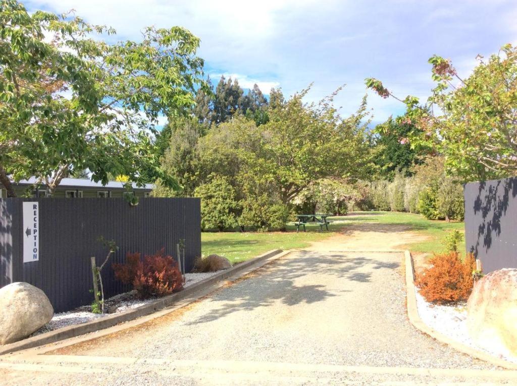 Fiordland Great Views Holiday Park Te Anau Extérieur photo