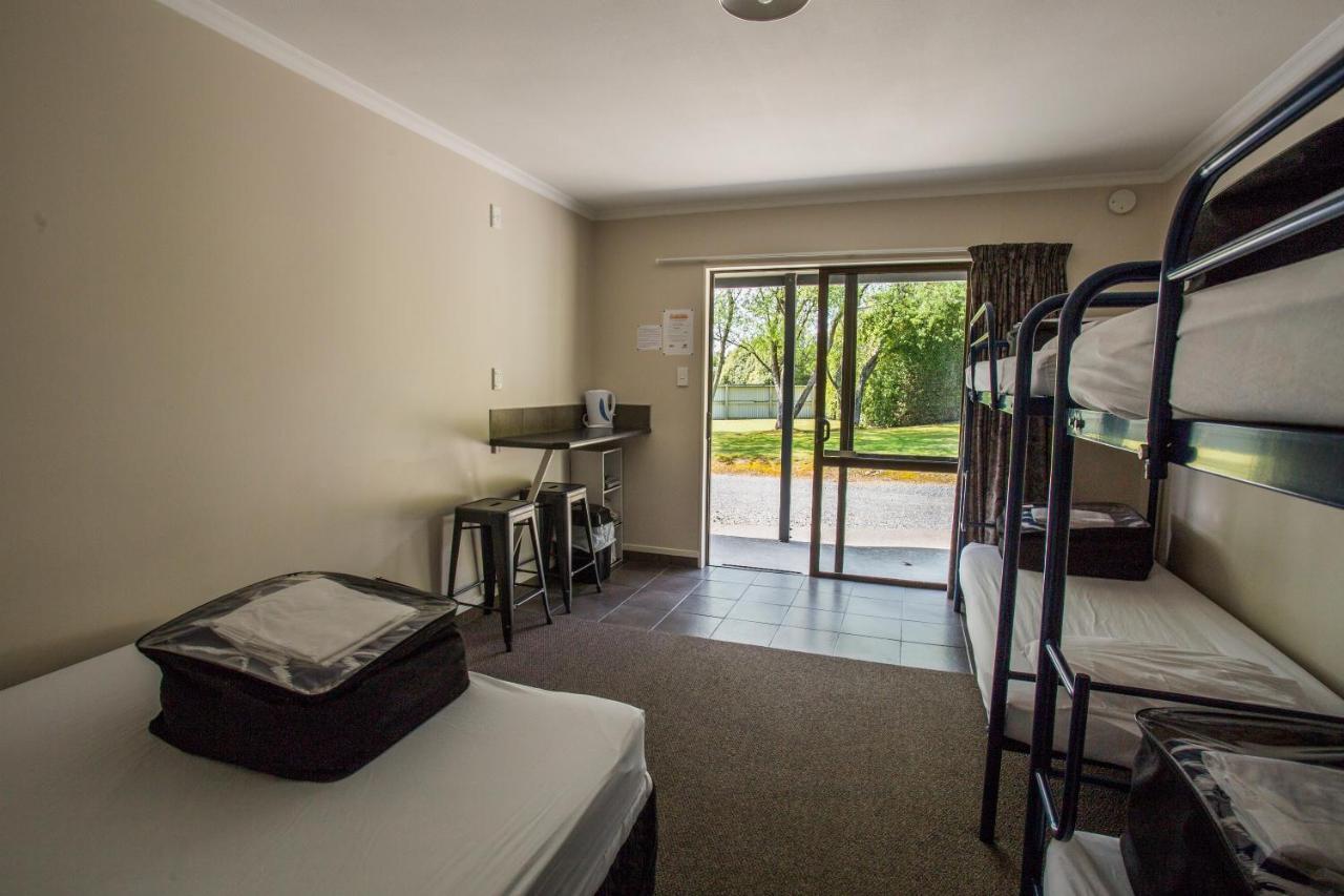 Fiordland Great Views Holiday Park Te Anau Extérieur photo